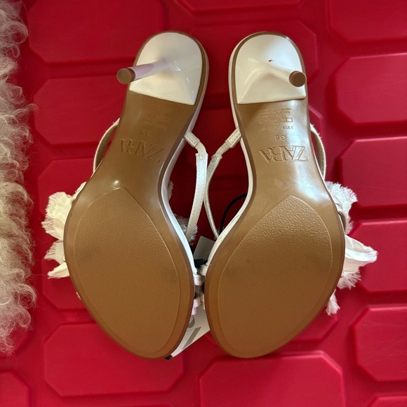 Zara flower heel sandals - Picture 7 of 11